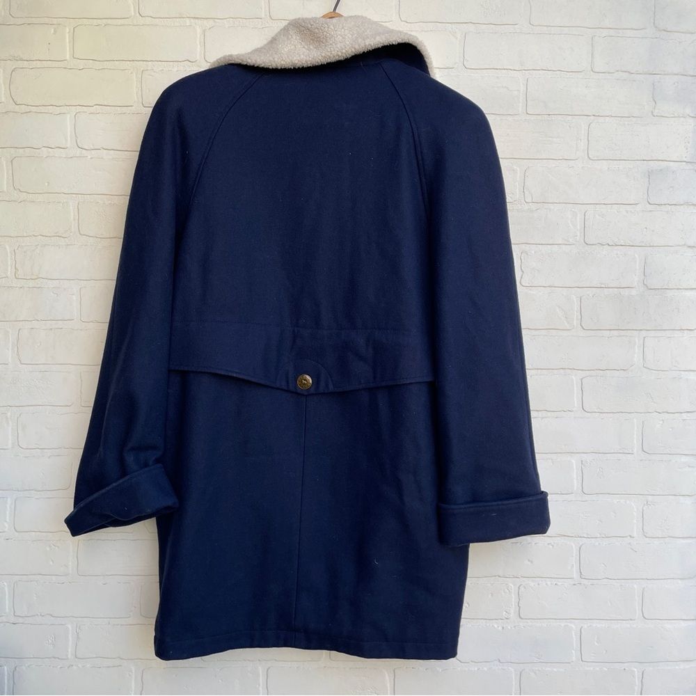 Vintage Wool Blend Navy Coat with Cream Collar longer style - Picture 11 of 13